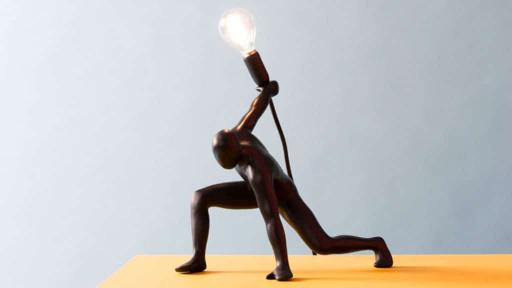 Dancer lamp